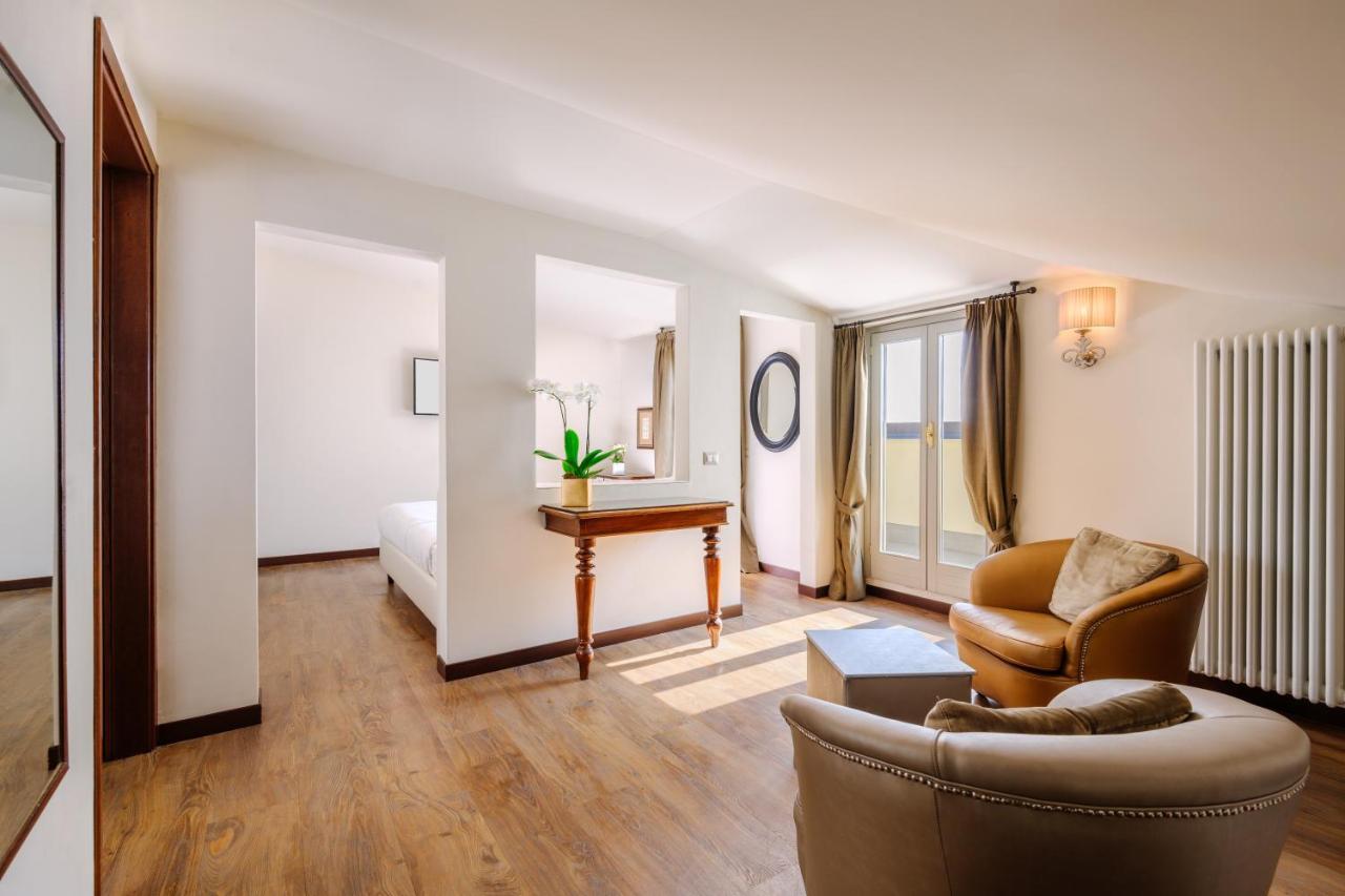 Hotel Royal Victoria, By R Collection Hotels Варенна Екстер'єр фото